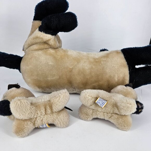 Vintage 1980s R Dakin Stuffed Plush Animal Siamese Mom Cat Laying Kitten Baby - Picture 8 of 15